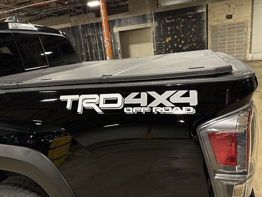 Thumbnail: 2023 Toyota Tacoma - 31