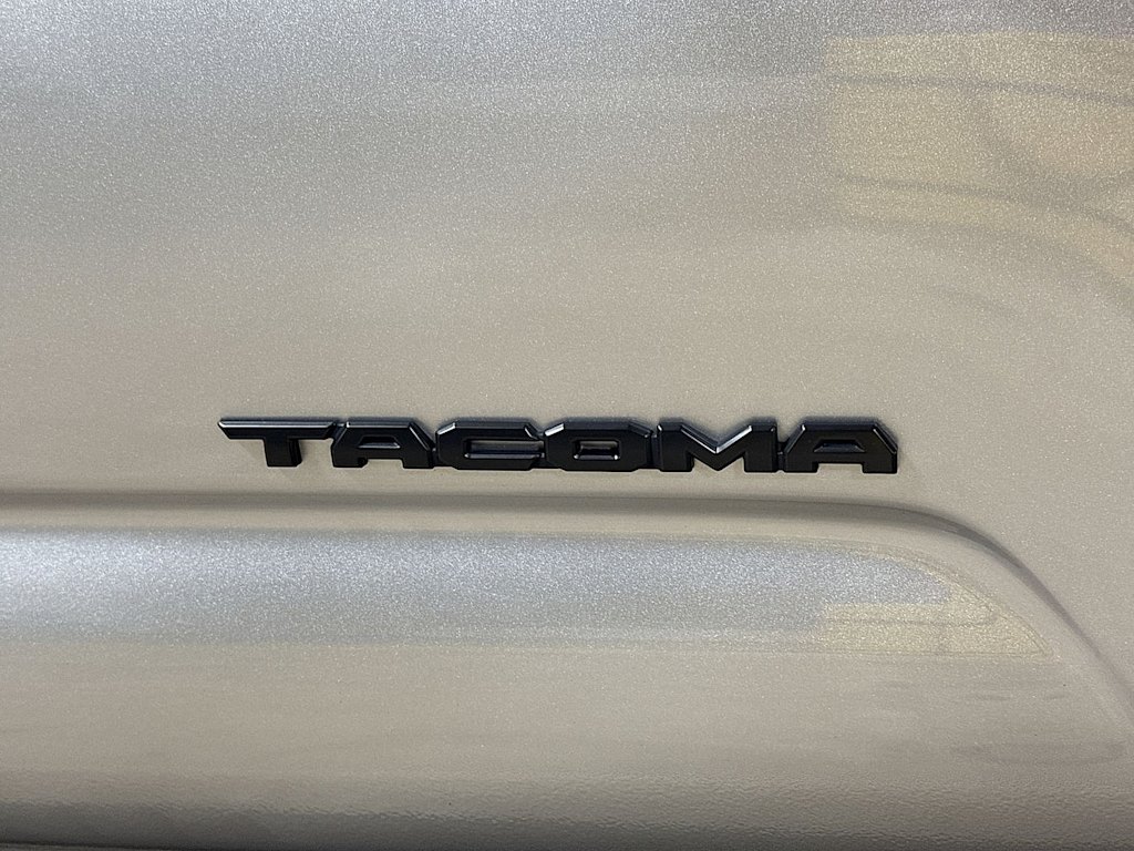 Thumbnail: 2023 Toyota Tacoma - 28