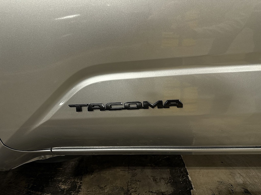 Thumbnail: 2024 Toyota Tacoma - 7