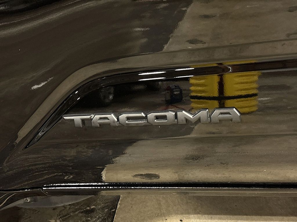 Thumbnail: 2024 Toyota Tacoma - 13