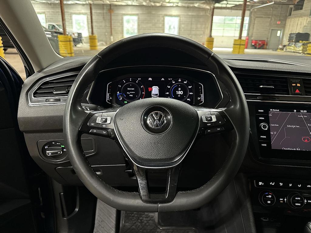 Thumbnail: 2020 Volkswagen Tiguan - 2