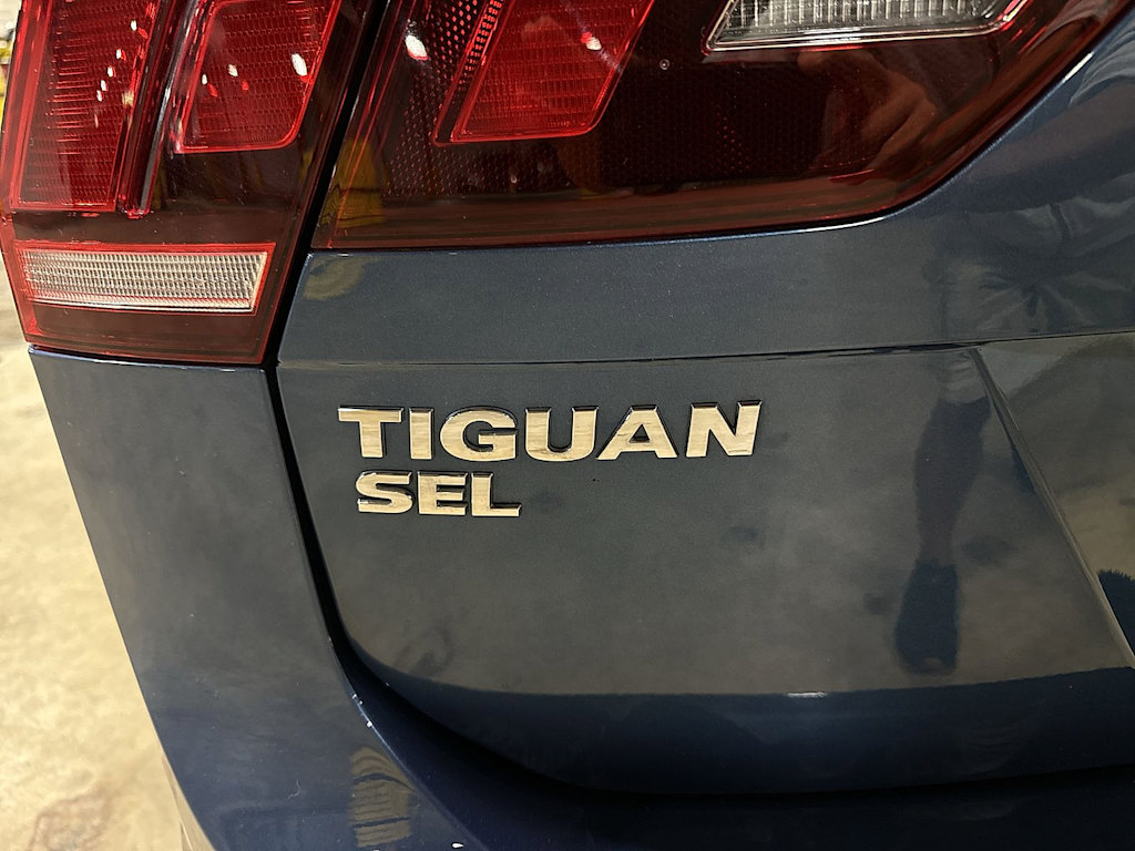 Thumbnail: 2020 Volkswagen Tiguan - 7