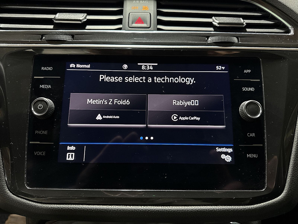 Thumbnail: 2021 Volkswagen Tiguan - 34