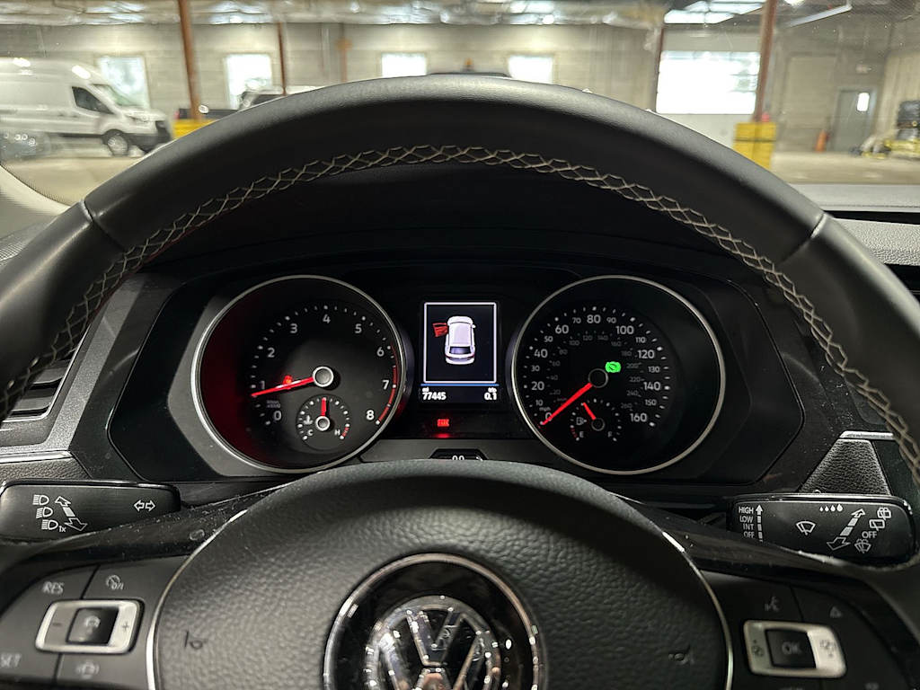 Thumbnail: 2021 Volkswagen Tiguan - 35