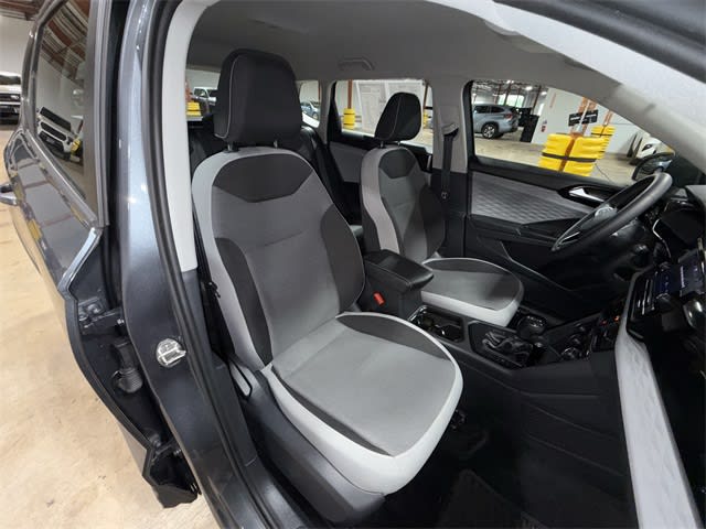 2023 Volkswagen Taos S 10