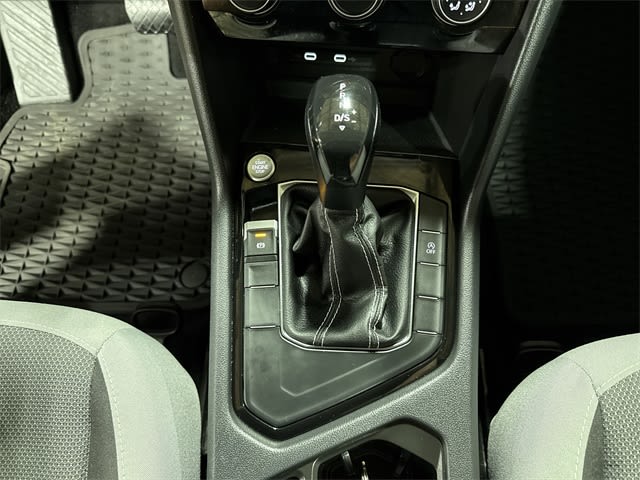 2023 Volkswagen Taos S 13
