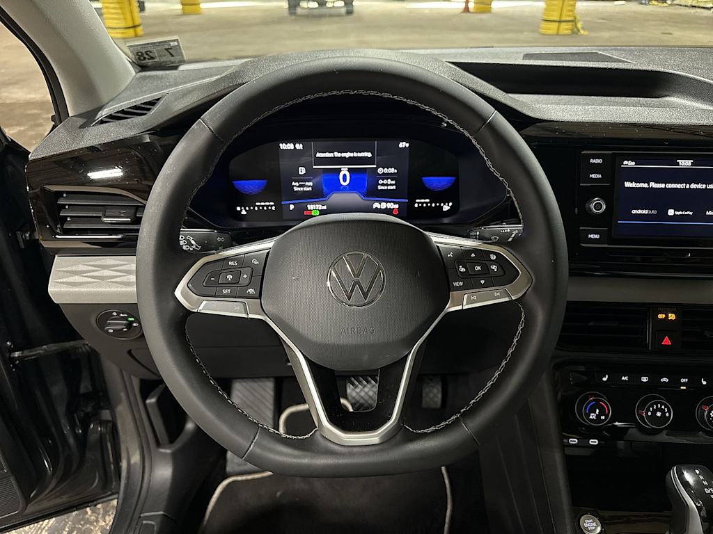 Thumbnail: 2023 Volkswagen Taos - 2
