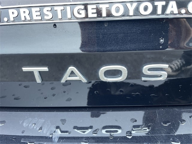 2022 Volkswagen Taos SE 6