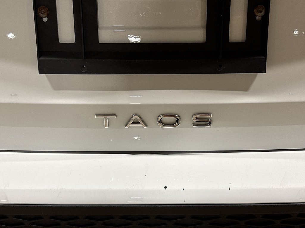 Thumbnail: 2022 Volkswagen Taos - 29