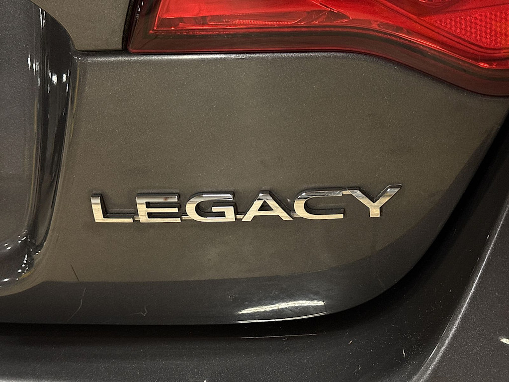Thumbnail: 2018 Subaru Legacy - 31