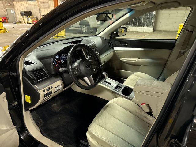 Thumbnail: 2010 Subaru Outback - 9