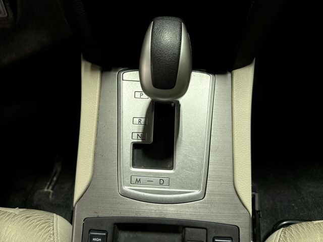 Thumbnail: 2010 Subaru Outback - 14