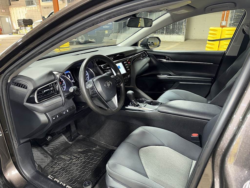 Thumbnail: 2019 Toyota Camry - 8