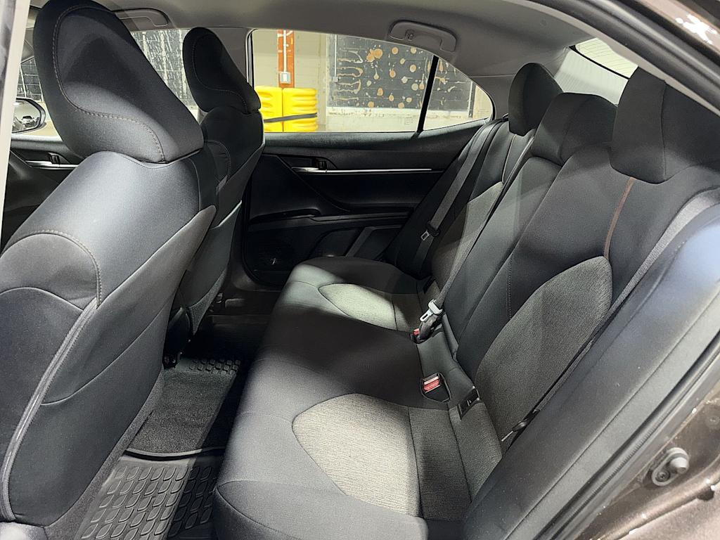 Thumbnail: 2019 Toyota Camry - 11