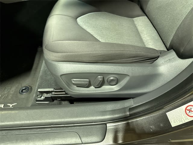 2018 Toyota Camry LE 25