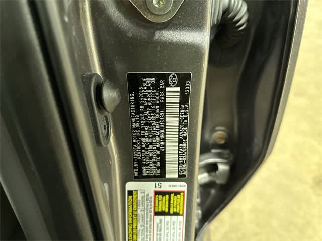 2018 Toyota Camry LE 16