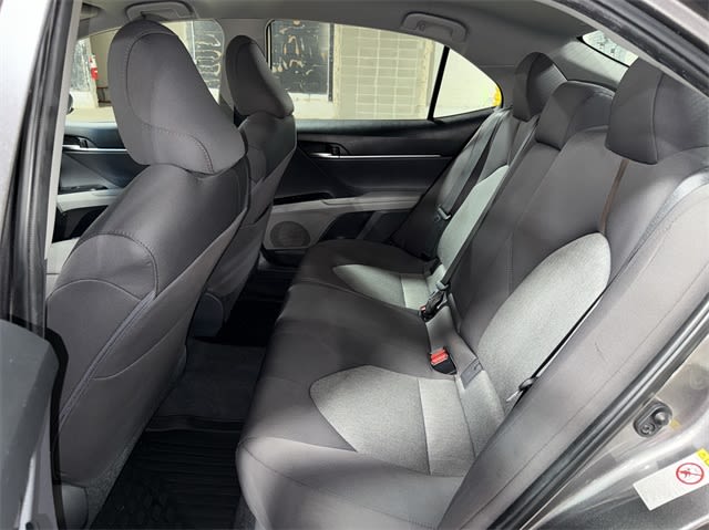 2018 Toyota Camry LE 11