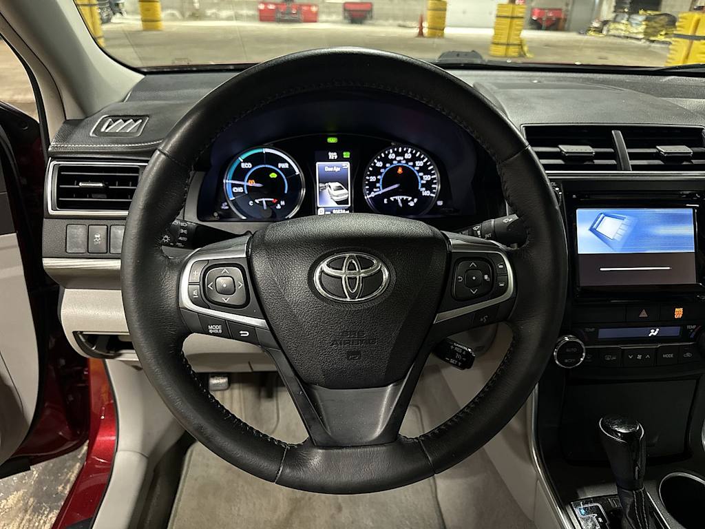 Thumbnail: 2015 Toyota Camry - 2