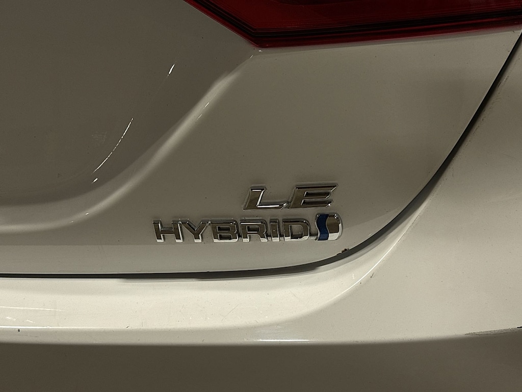 Thumbnail: 2021 Toyota Camry - 29