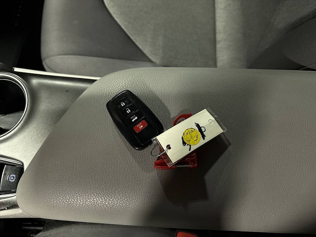 Thumbnail: 2021 Toyota Camry - 17