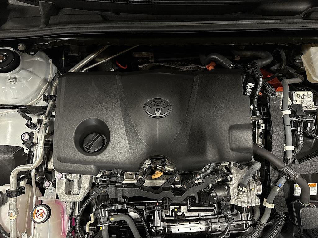 Thumbnail: 2021 Toyota Camry - 8