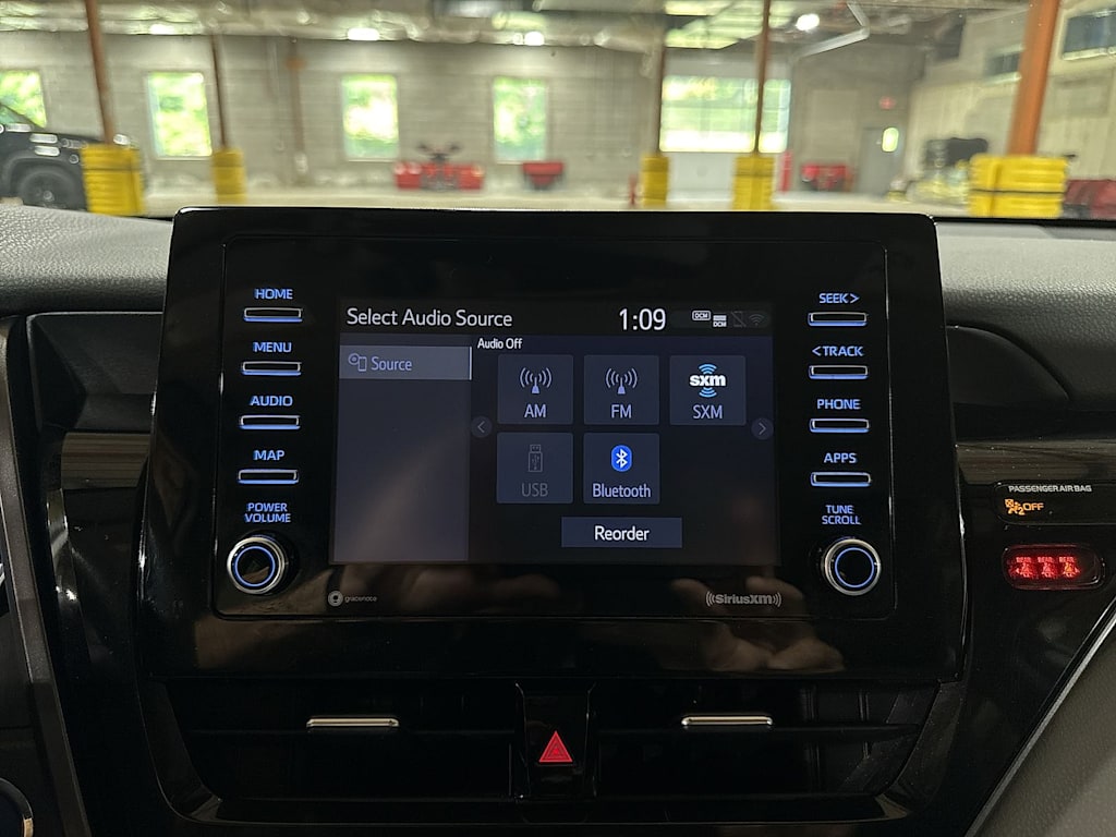 Thumbnail: 2021 Toyota Camry - 12
