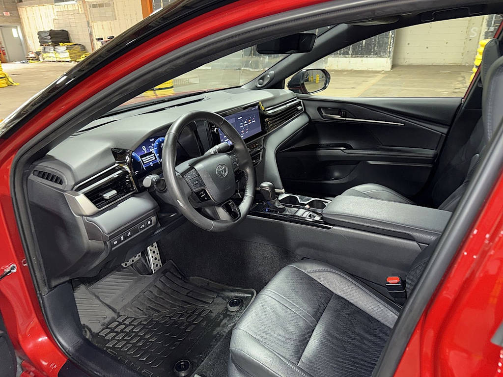 Thumbnail: 2025 Toyota Camry - 31