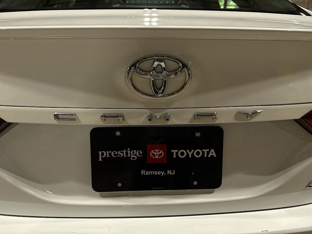 Thumbnail: 2023 Toyota Camry - 6