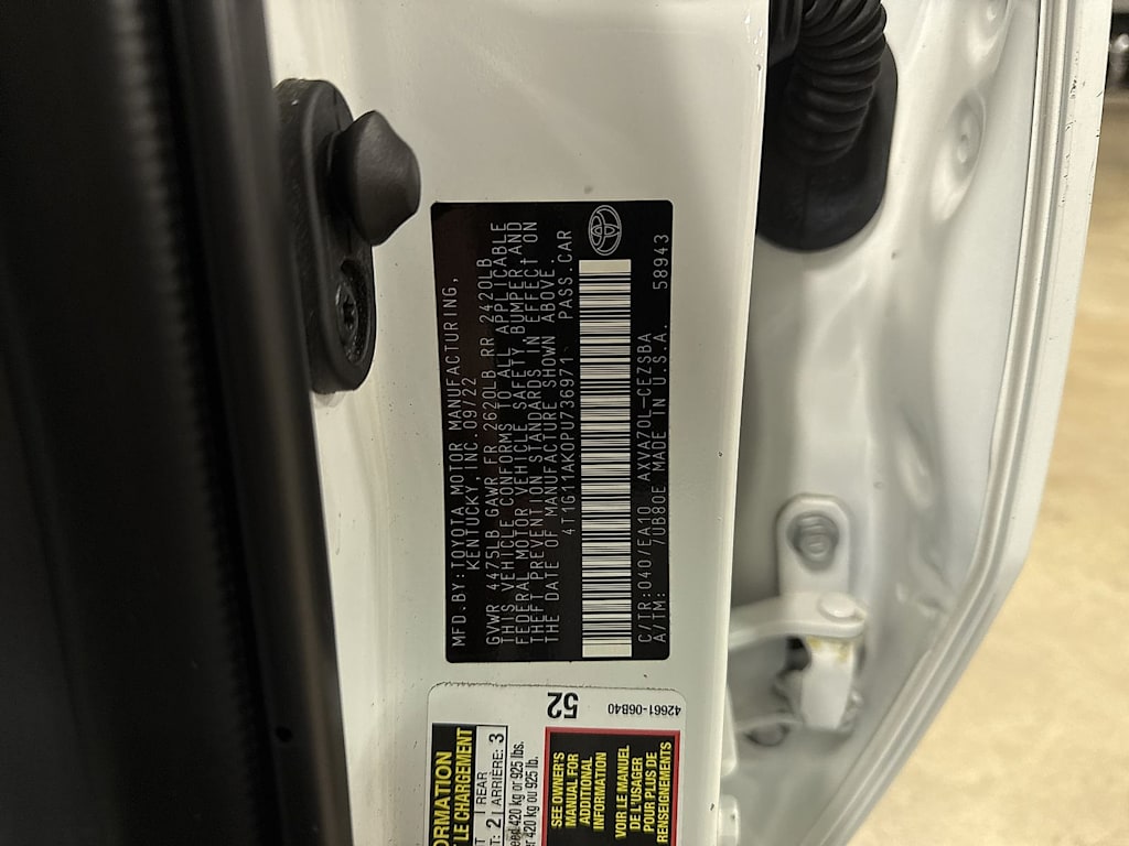 Thumbnail: 2023 Toyota Camry - 17