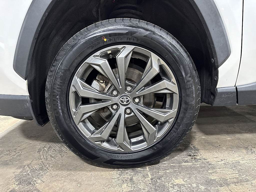 Thumbnail: 2023 Toyota RAV4 - 7