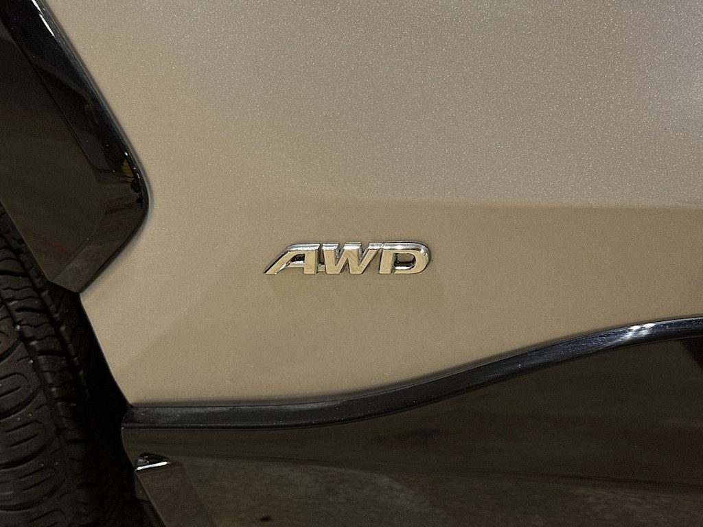 Thumbnail: 2022 Toyota RAV4 - 31