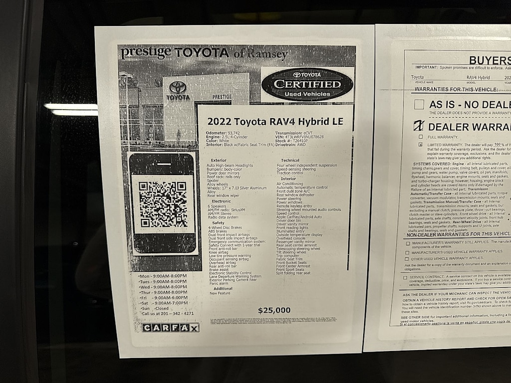 Thumbnail: 2022 Toyota RAV4 - 18