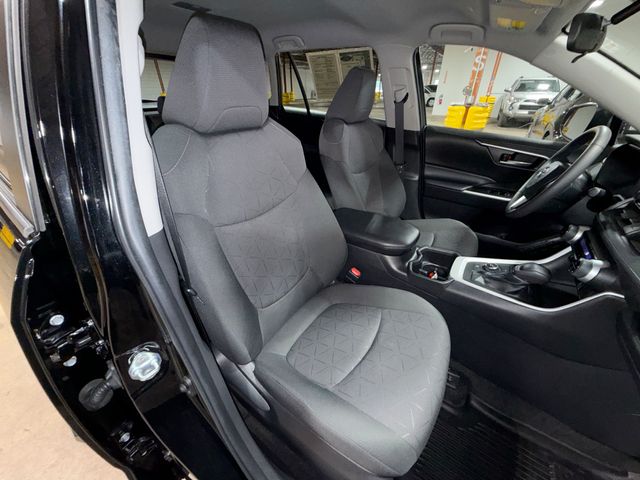 Thumbnail: 2023 Toyota RAV4 - 10