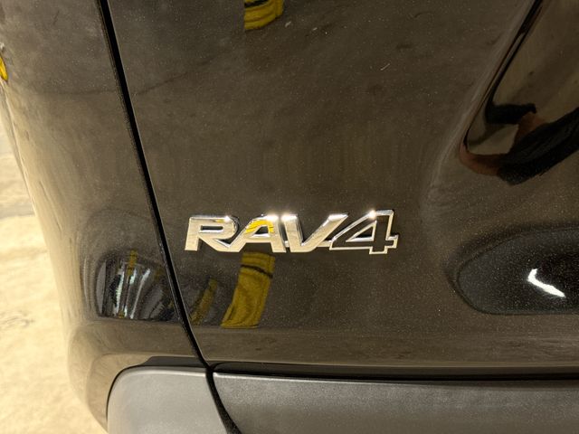 Thumbnail: 2023 Toyota RAV4 - 6