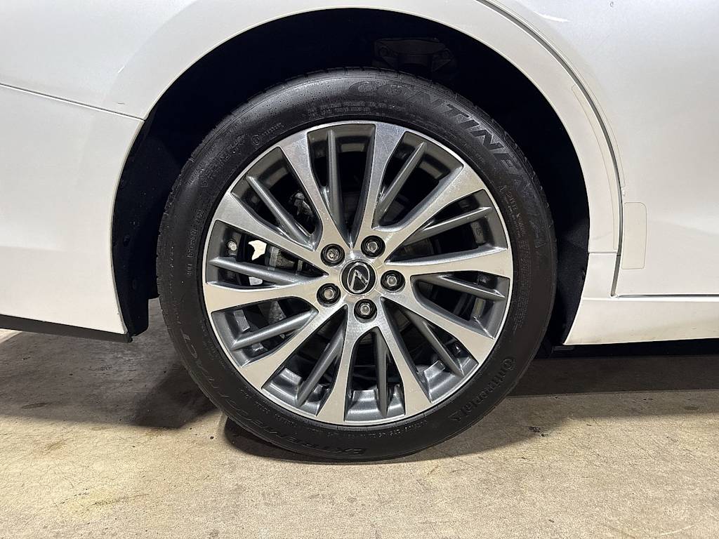 Thumbnail: 2019 Lexus ES - 7