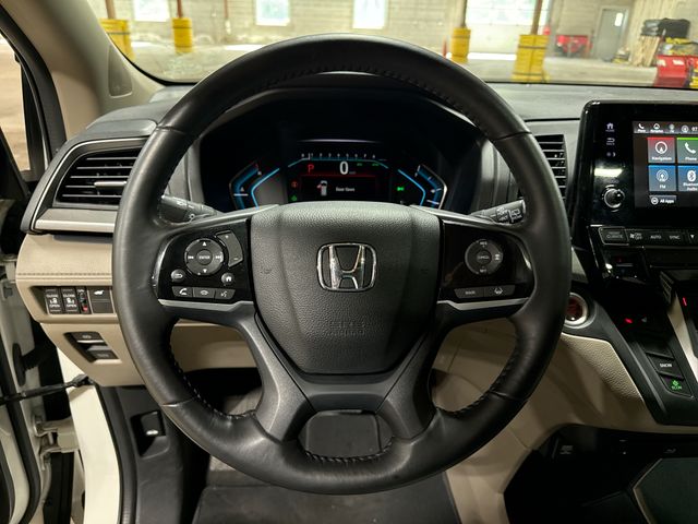 Thumbnail: 2018 Honda Odyssey - 2