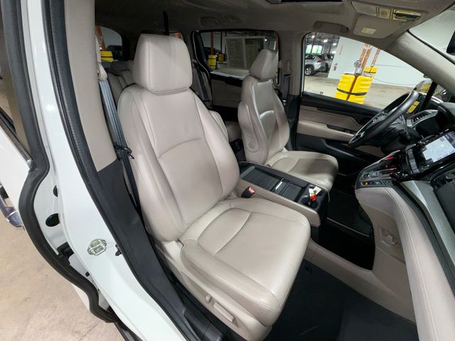 Thumbnail: 2018 Honda Odyssey - 10