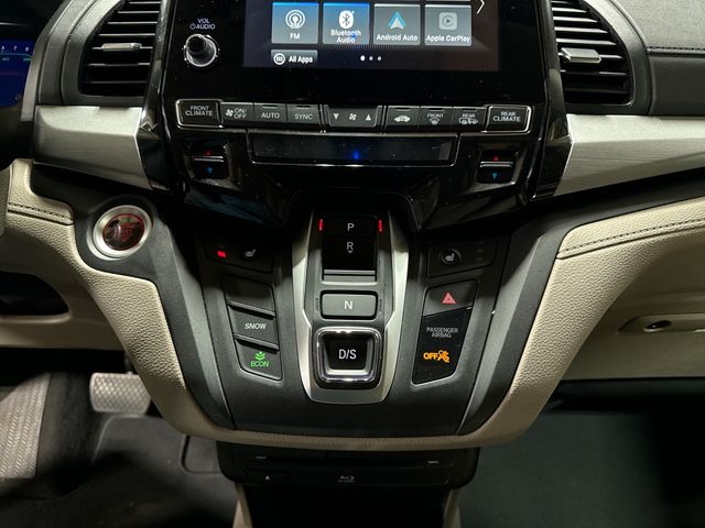 Thumbnail: 2018 Honda Odyssey - 24