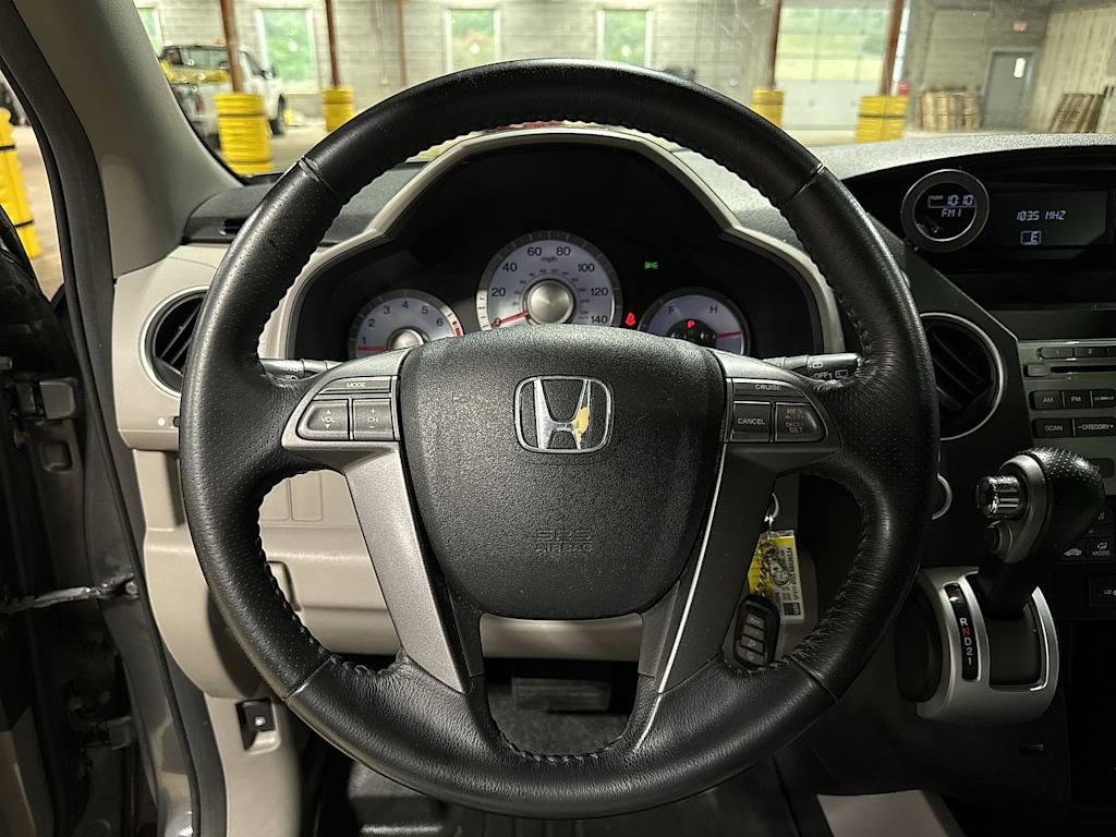 Thumbnail: 2010 Honda Pilot - 2