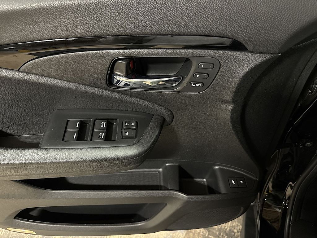 Thumbnail: 2022 Honda Pilot - 28