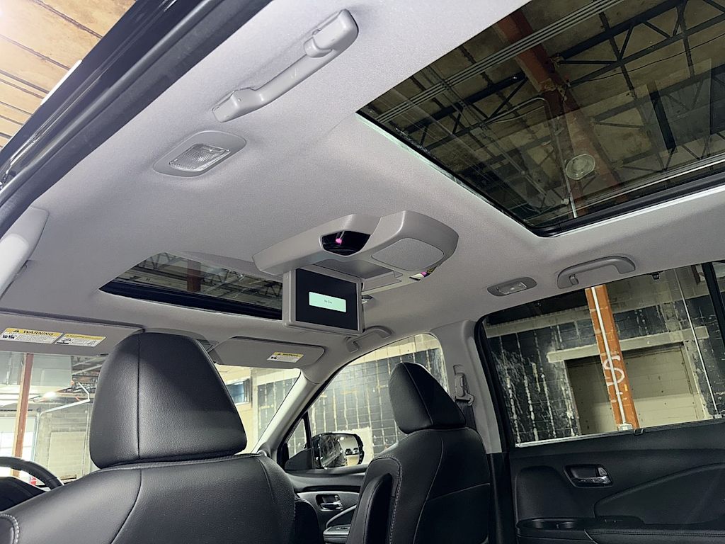 Thumbnail: 2022 Honda Pilot - 30