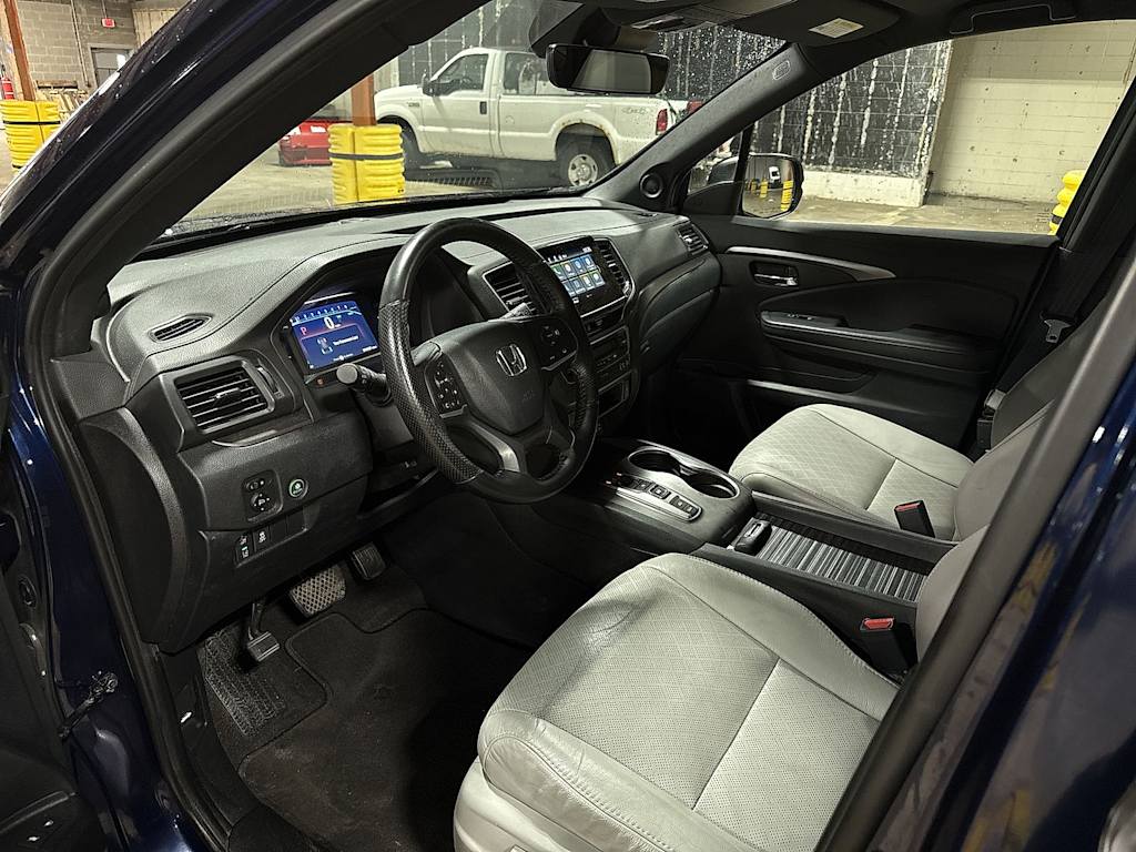 Thumbnail: 2020 Honda Passport - 8