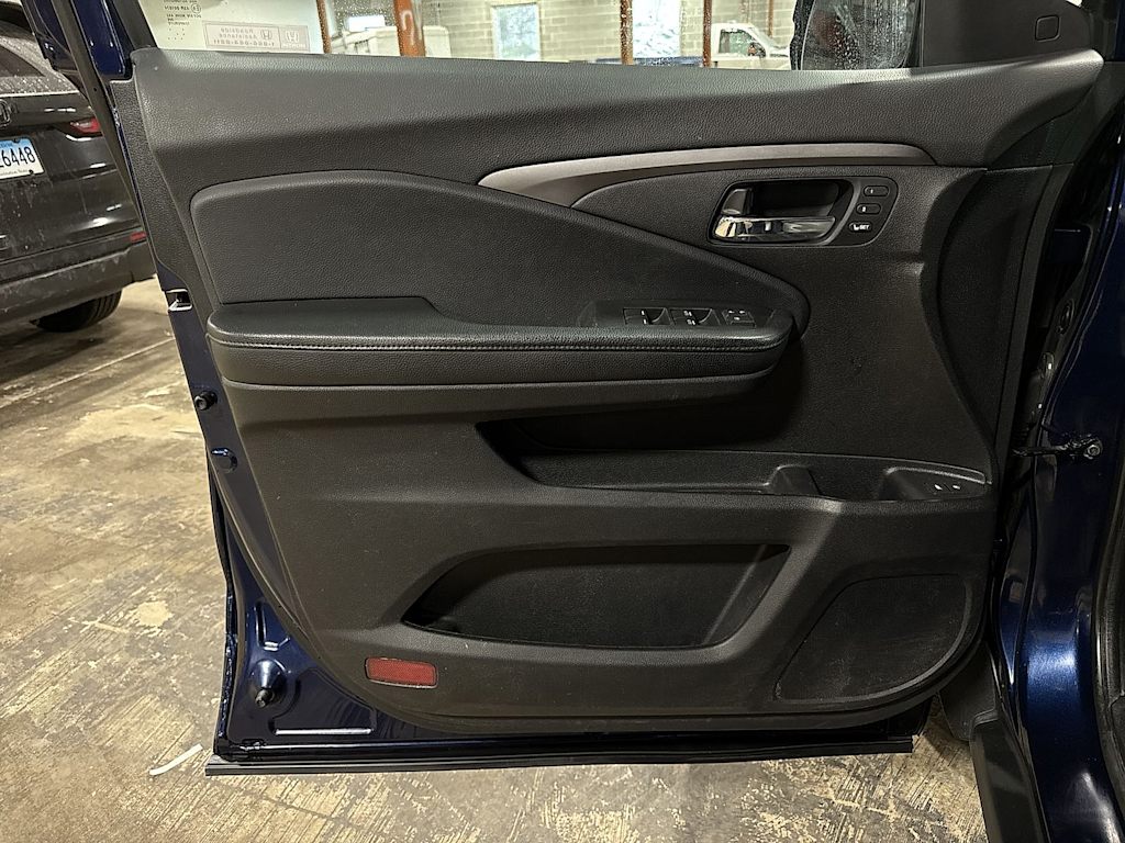 Thumbnail: 2020 Honda Passport - 31