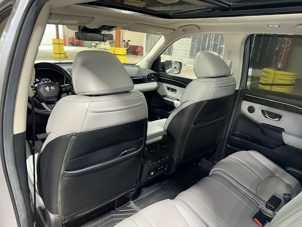 Thumbnail: 2024 Honda Pilot - 33