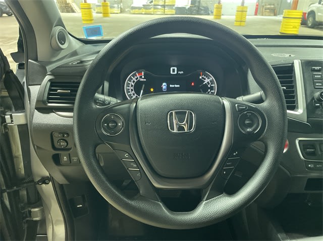 2019 Honda Ridgeline Sport 2