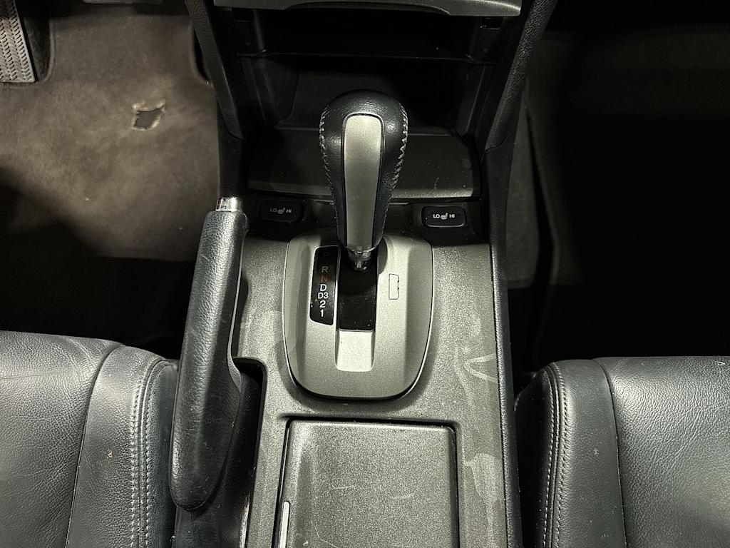 Thumbnail: 2012 Honda Crosstour - 14