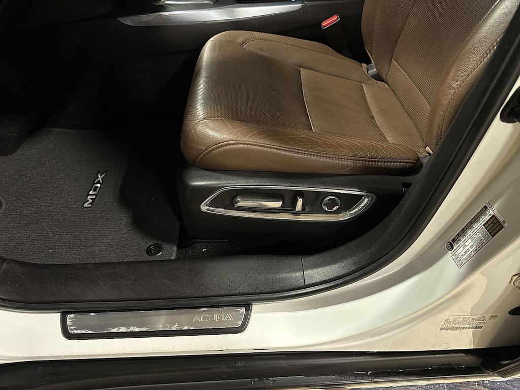 Thumbnail: 2020 Acura MDX - 28
