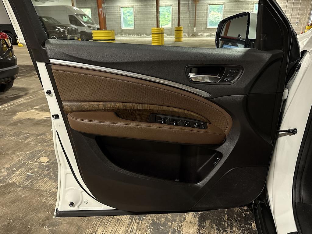 Thumbnail: 2020 Acura MDX - 34