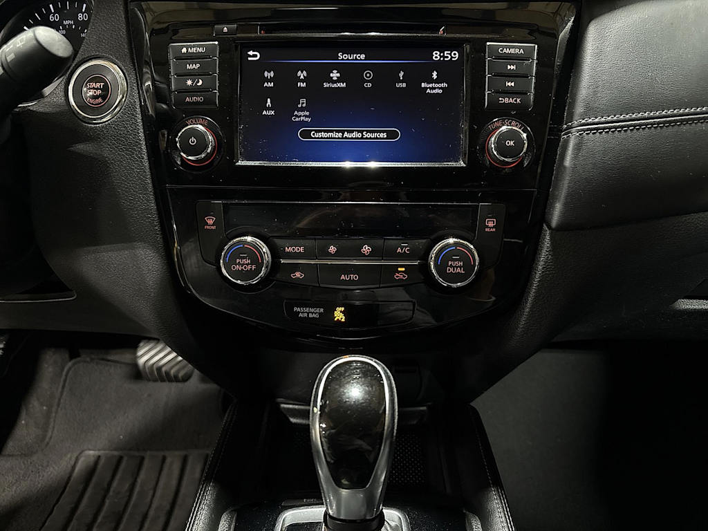 Thumbnail: 2018 Nissan Rogue - 26