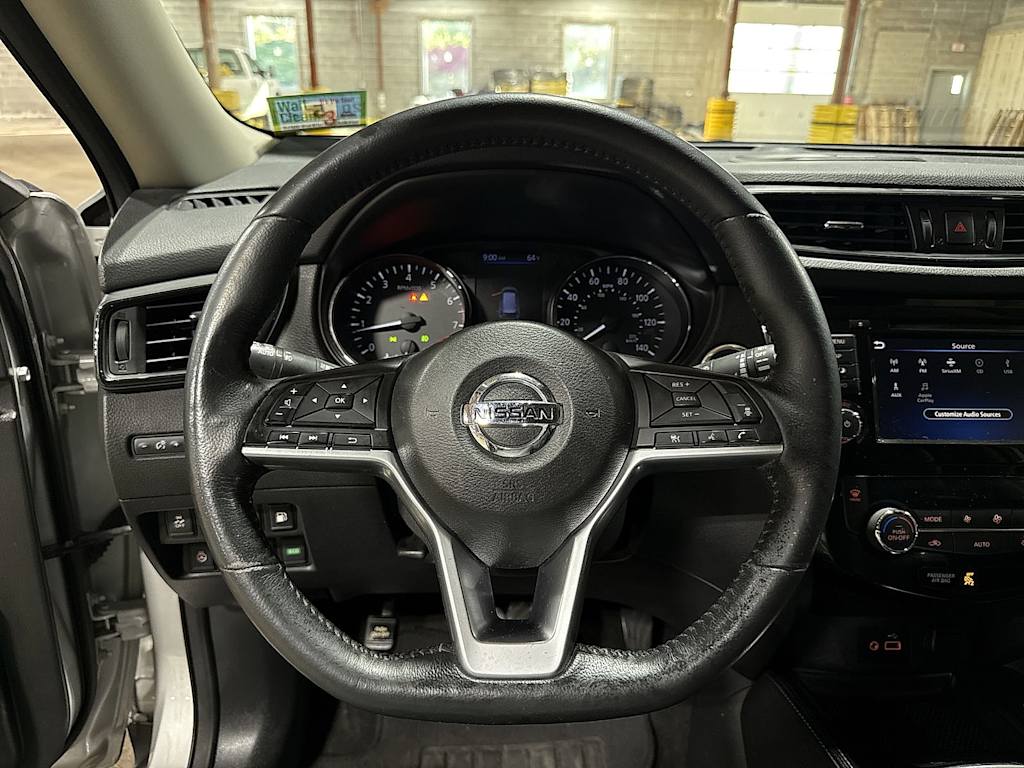 Thumbnail: 2018 Nissan Rogue - 2